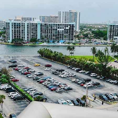 Miami Hollywood Awesome 2 Bedroom 2 Bathroom 003-22Bvic מראה חיצוני תמונה