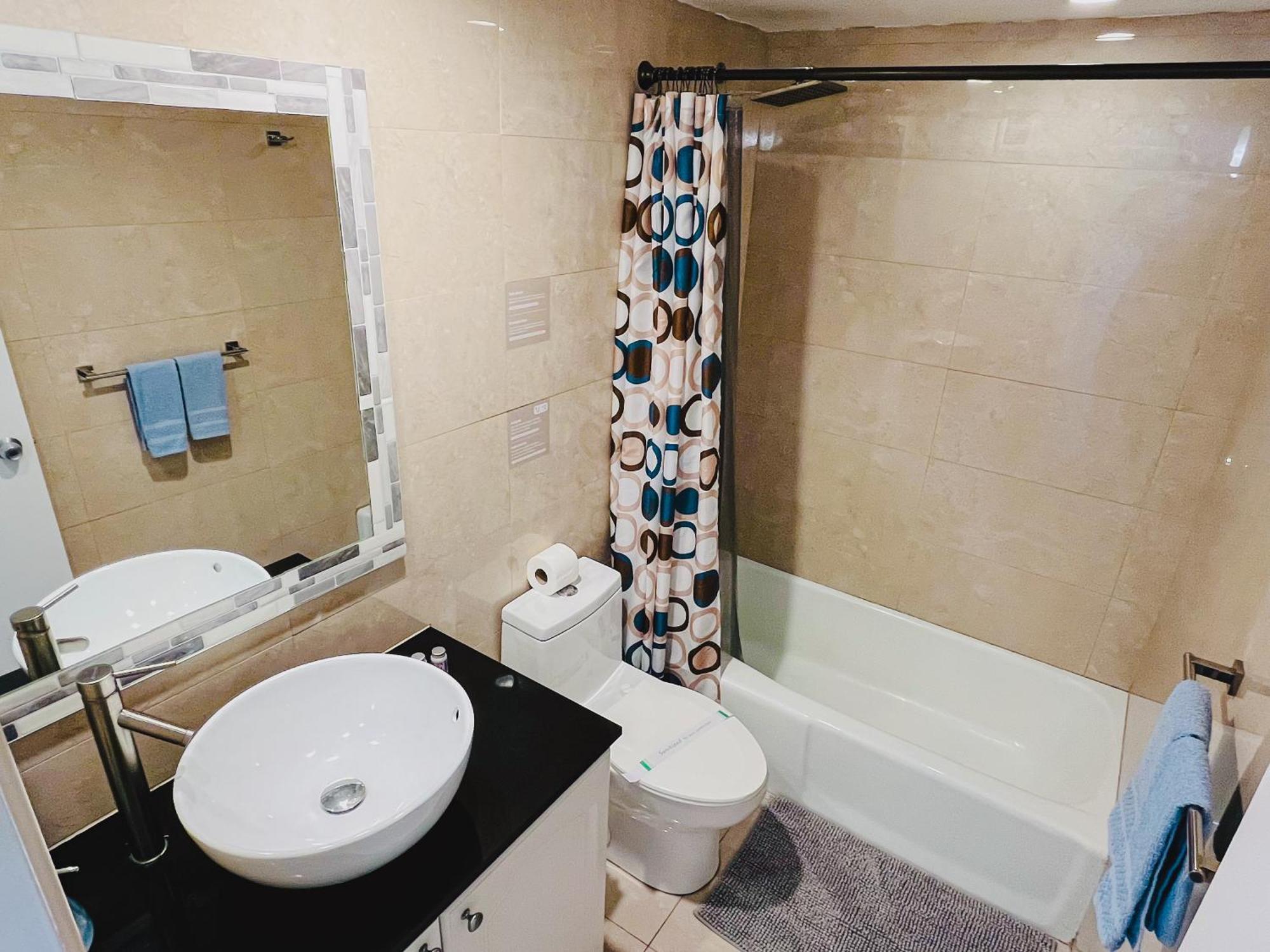 Miami Hollywood Awesome 2 Bedroom 2 Bathroom 003-22Bvic מראה חיצוני תמונה